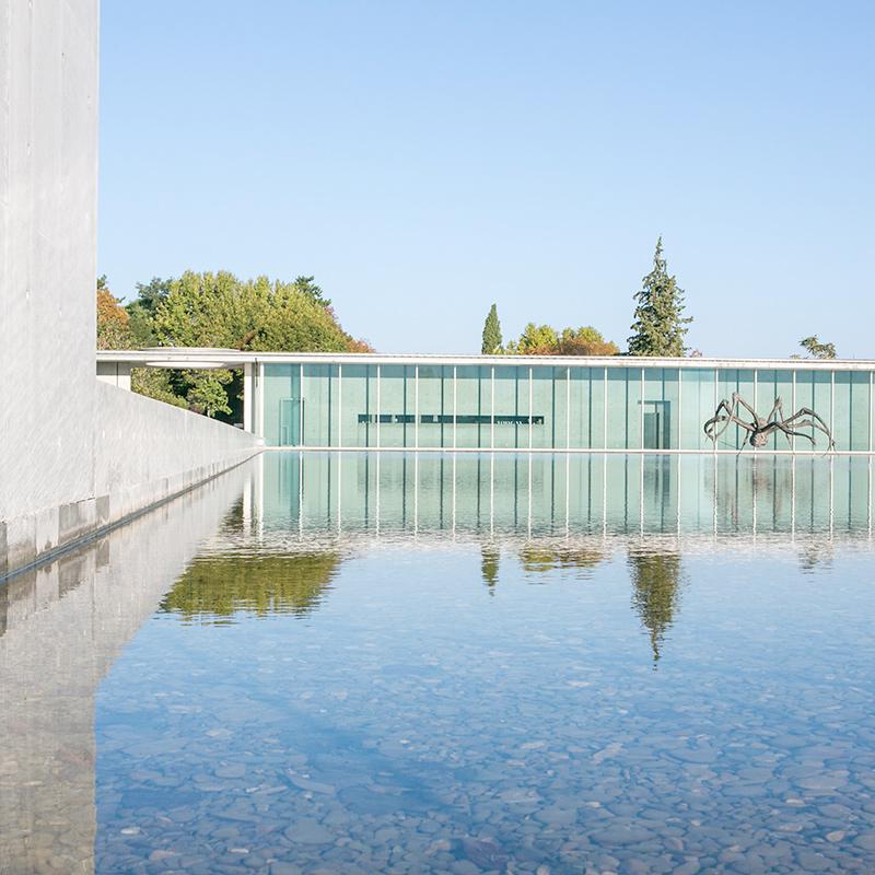 ART CENTER - Le Puy St Réparade