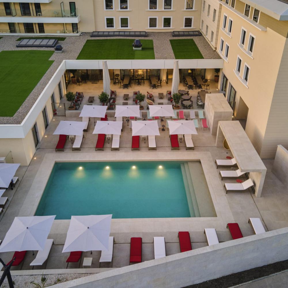 Hôtel Mercure – Courtine Avignon