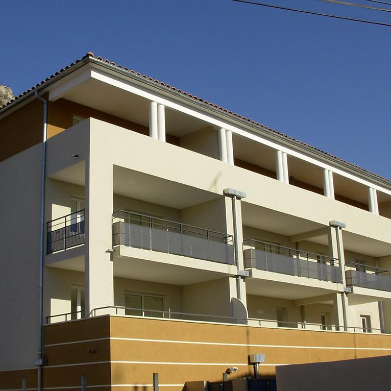 LOGEMENTS - Cavaillon - 22 logements collectifs