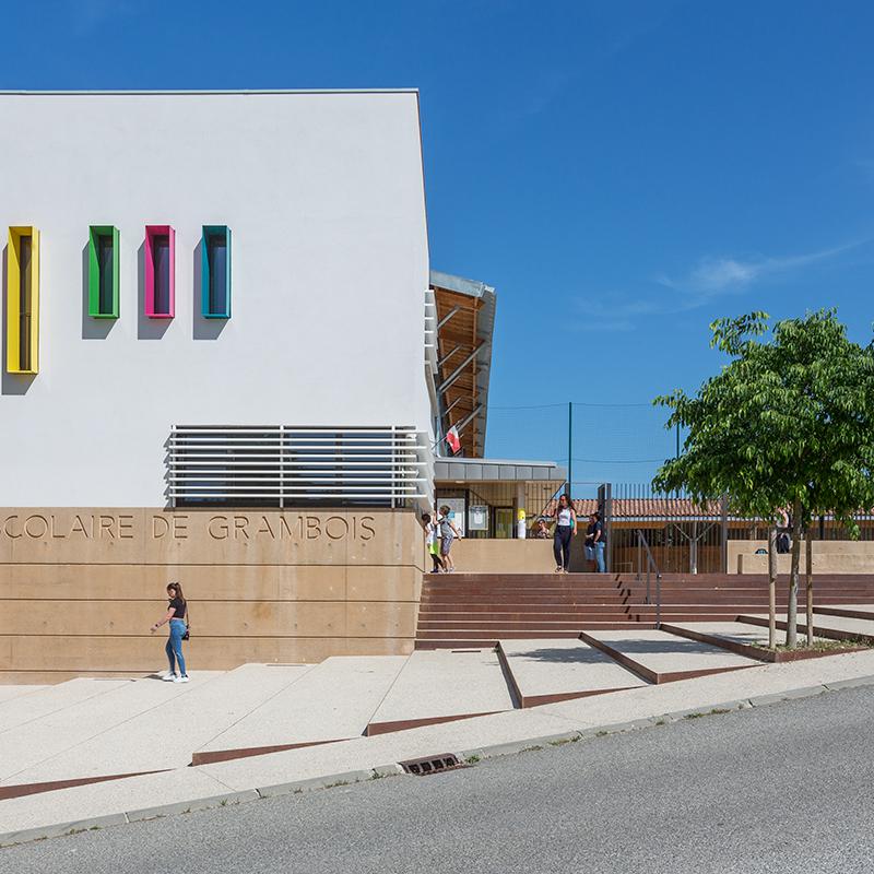 Groupe scolaire de Grambois